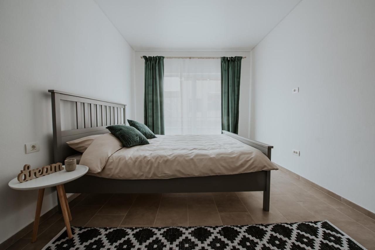 The Nook Aparthotel Temesvár Kültér fotó
