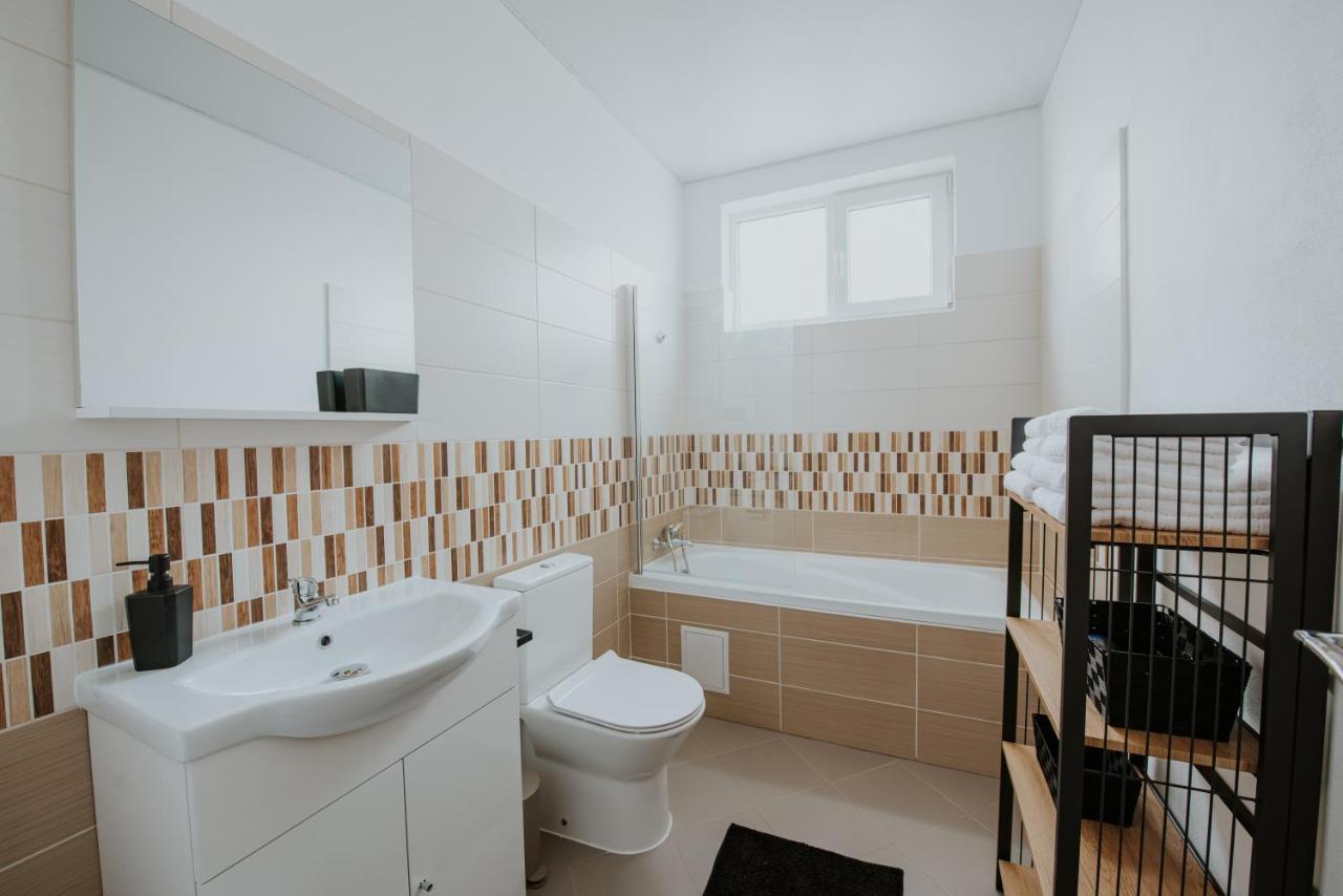 The Nook Aparthotel Temesvár Kültér fotó